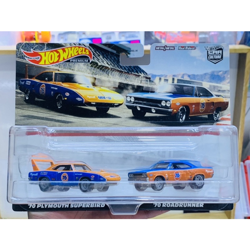 Hobby Store Xe M H Nh Hot Wheels Premium Pack Plymouth Superbird Roadrunner H Ng C Quy N