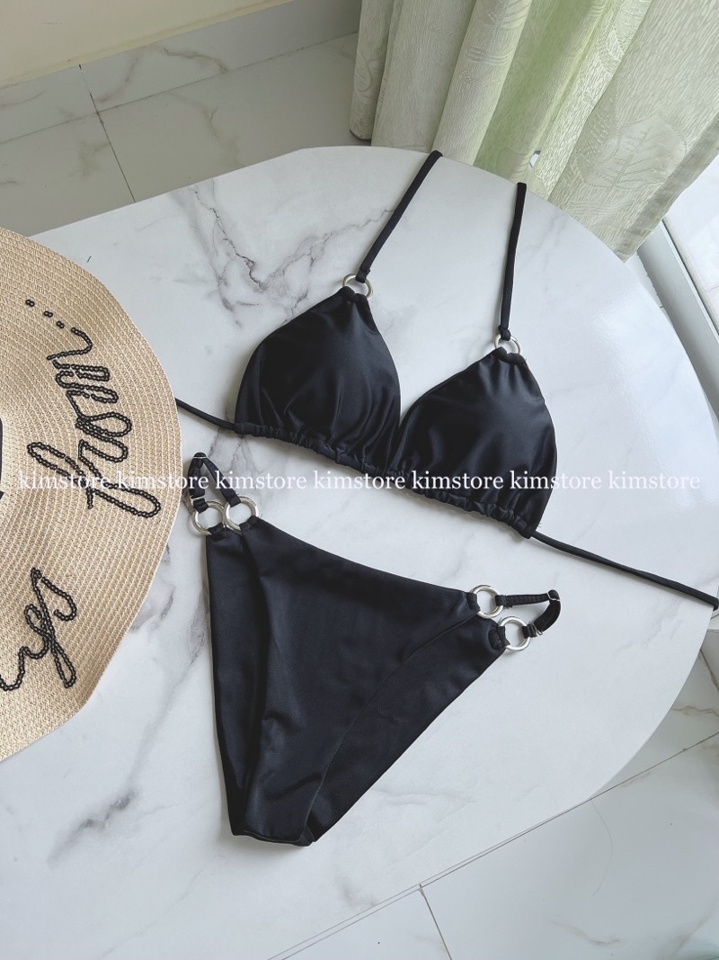 Set bikini basic phối phụ kiện khoen to sang chảnh 2 màu đen nâu