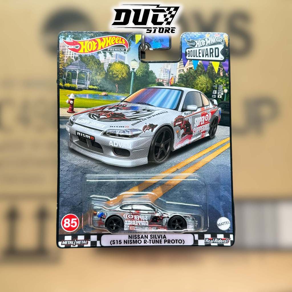 ducstore Xe mô hình HKF31 Hot Wheels Premium Nissan Silvia S15 NISMO R