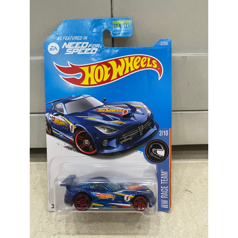 Xe mô hình đồ chơi Hotwheels cơ bản 1 64 SRT VIPER GTS R Shopee