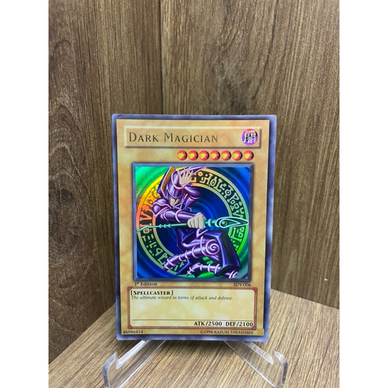 Thẻ bài Yugioh Chính hãng Dark Magician Ultra Rare 1st Edition