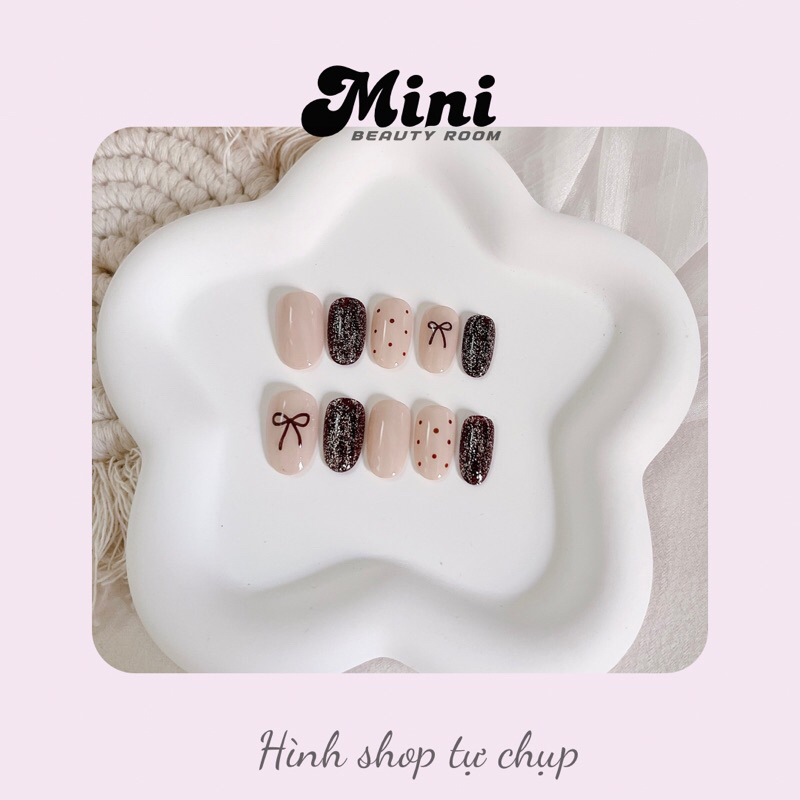 HOẢ TỐC NAILBOX THIẾT KẾ MẪU SƠN GEL NUDE VẼ NƠ VÀ CHẤM BI M