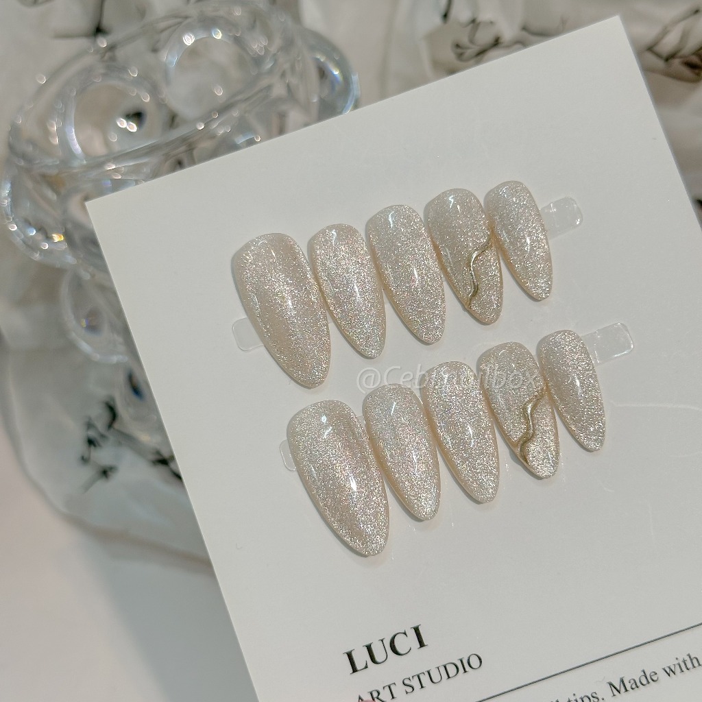 Nailbox móng úp thiết kế c móng tay màu nude mắt mèo lấp lánh vẽ