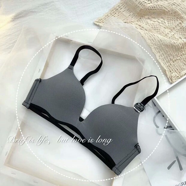 Áo ngực nữ đúc su không gọng nâng ngực siêu quyến rũ mẫu mới viền sóng