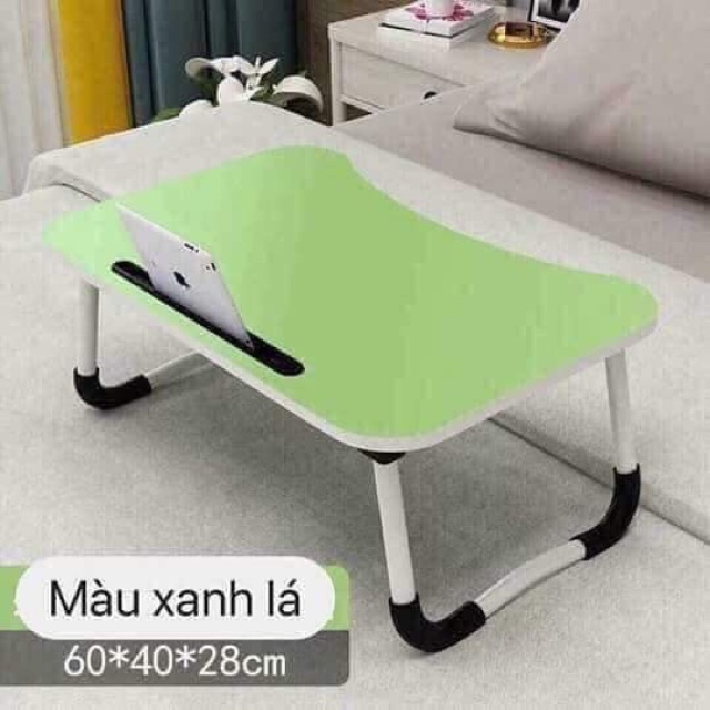 Bàn học có khe cắm ip 100k giảm còn 79k