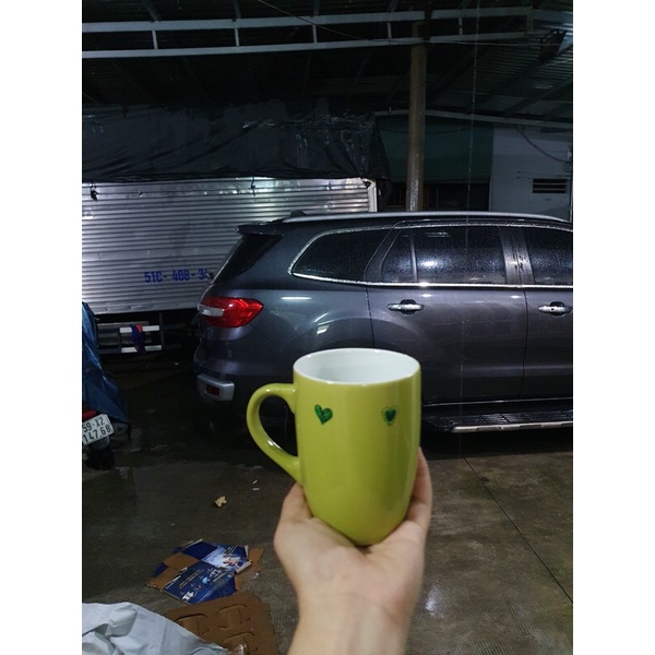 Ly sứ có quai. Hàng Khuyến mãi.