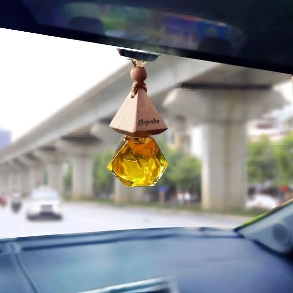 Ảnh Tinh Dầu Treo Xe Sả Chanh Tự Nhiên 10ml - Hapaku Khử Mùi Hôi, Thư Giãn Tinh Thần 1