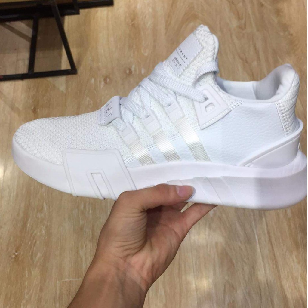 Giày eqt hotsell basketball adv