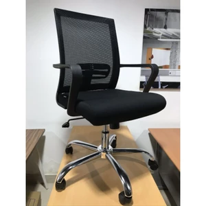 Ghế Xoay văn phòng hoà phát GL117M lưng trung, tựa lưng lưới chính hãng