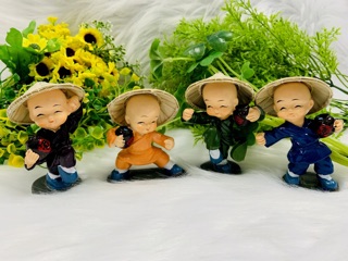 Bộ 4 tượng chú tiểu múa tuý quyền đội nón lá Việt Nam (Hàng Độc Quyền)
