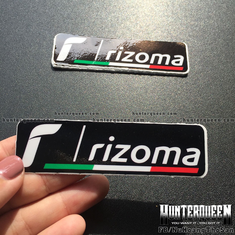 Logo Rizoma cờ Ý [9x2.5cm]. Decal sticker hình dán xe máy chống nước, không bay màu