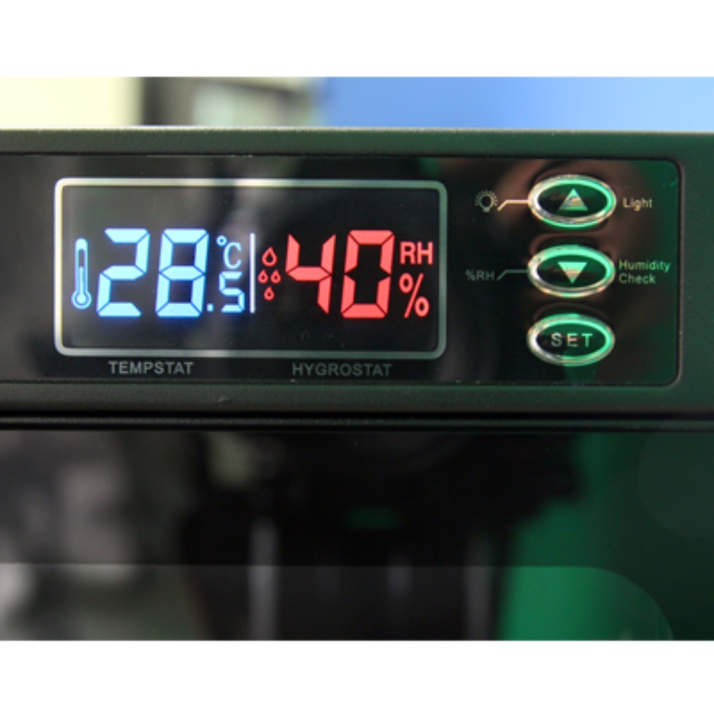 Tủ chống ẩm NC-30S 30Lit, cửa kính 2 lớp chịu va đập, tủ hút ẩm điều khiển độ ẩm giúp bảo vệ máy ảnh