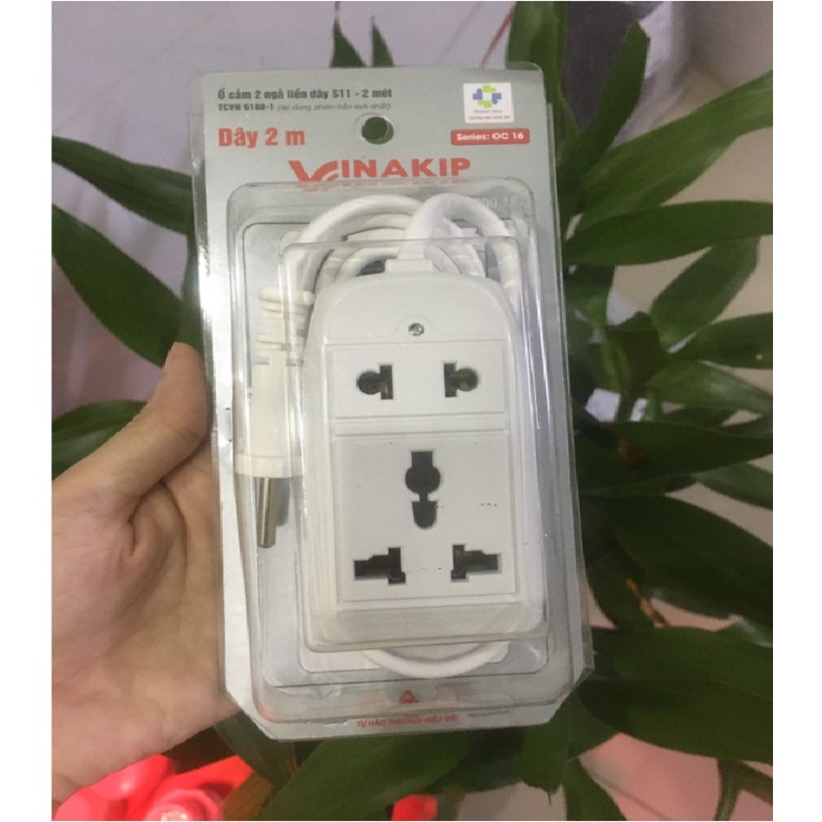 Sử Dụng Cuộn Ổ Cắm Điện Đa Năng Liền Dây Nối Dài 2M Trong Đời Sống