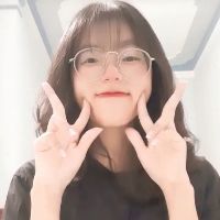 hong_bich_30