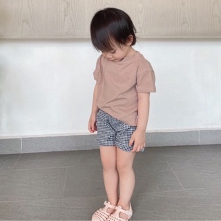 Quần đùi cho bé Batala Kids hoạ tiết kẻ caro chất thô mềm mát nhiều màu