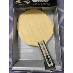 CỐT VỢT BÓNG BÀN DONIC EXCLUSIVE CARBON