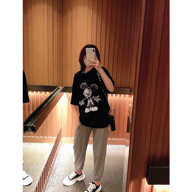 Áo Thun Nữ HappyFamily - Áo Mickey Nữ Form Rộng Mickey Mouse Chất Cotton 100 Cao Cấp 2 Màu Trắng Đen