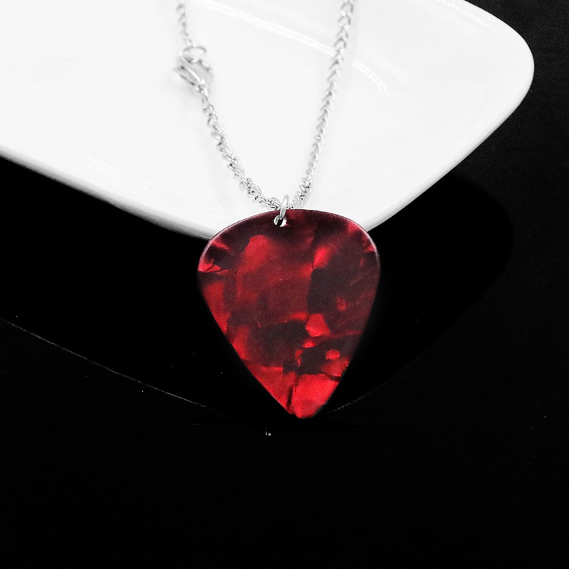Coo Vòng cổ câu lạc bộ Hellfire độc đáo Eddie Munson Guitar Pick Mặt dây chuyền Vòng cổ