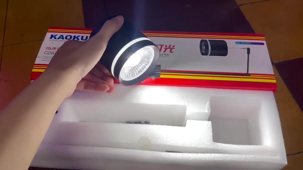 Đèn LED RỌI COB F06 Có Cáp Treo - Ánh Sáng Trắng / Màu RGB Cho Hồ Cá ...