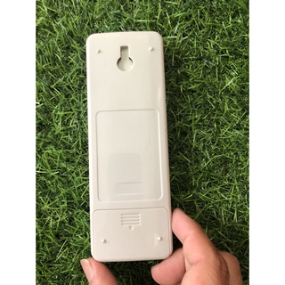 ĐIỀU KHIỂN ĐIỀU HÒA TOSHIBA WC-L03SE loại 1 nút đỏ-Tặng kèm pin - REMOTE Toshiba WC-L03Se