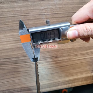 Thước kẹp điện tử cao cấp hãng Kapusi Nhật Bản, Bảo hành 12 tháng. Độ chính xác cực cao, thân làm bằng théo không rỉ cao
