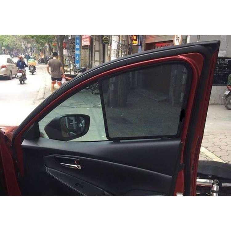 Rèm che nắng ô tô Mazda 3 2020- 2023, che nắng hút nam châm theo xe, bộ 4 cánh. Hàng loai tốt