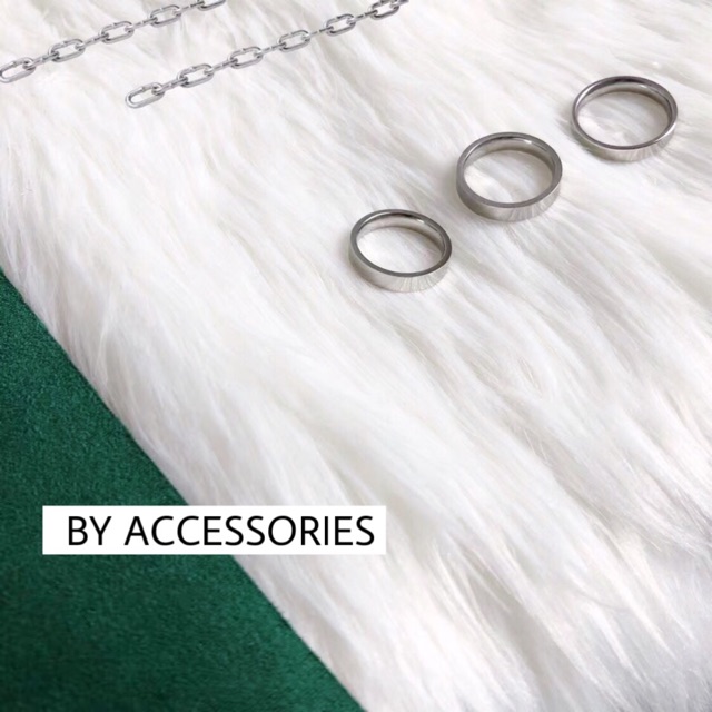 Nhẫn titan unisex tròn mảnh 2mm và dày 4mm không gỉ