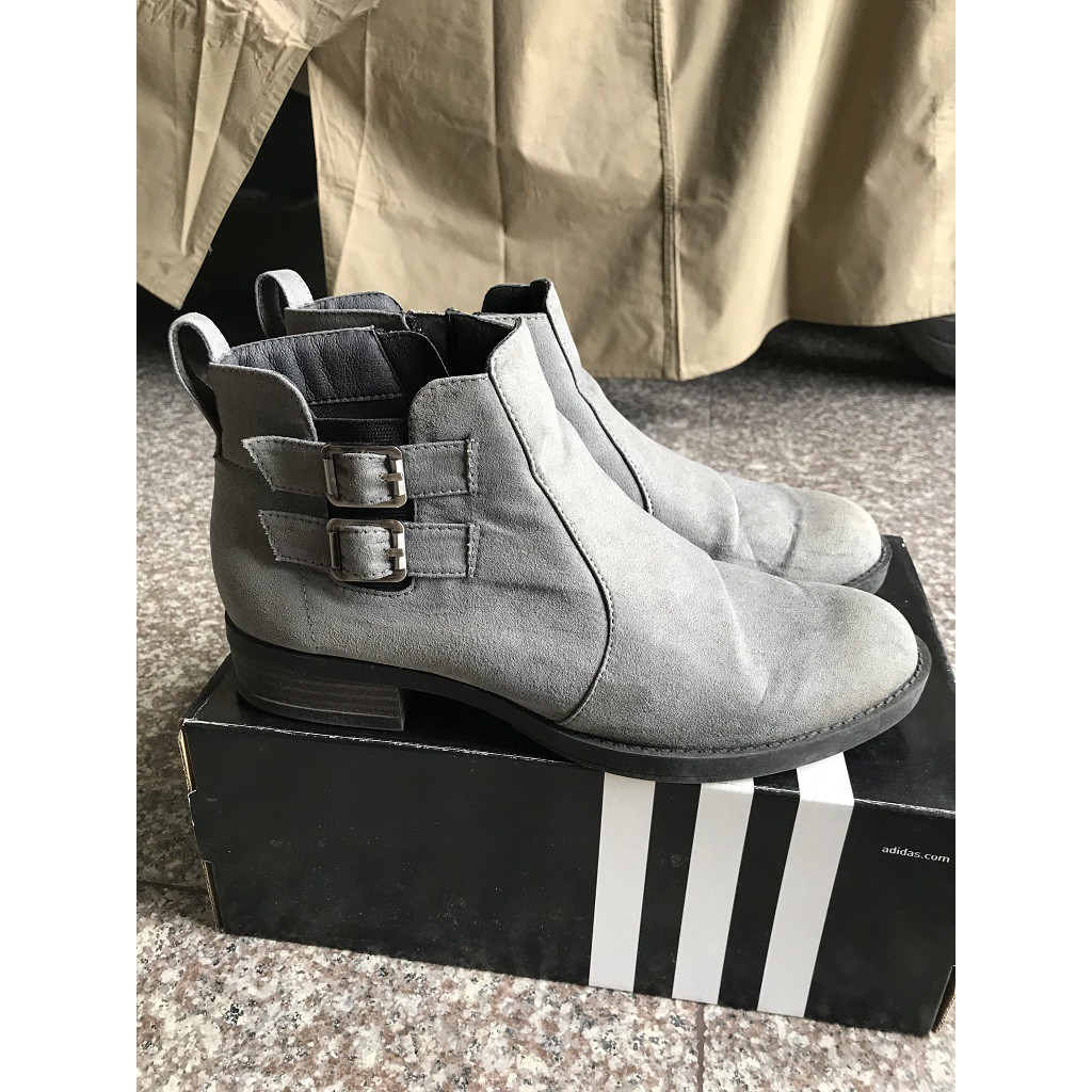 Giày bốt (boot) - secondhand | Shopee Việt Nam