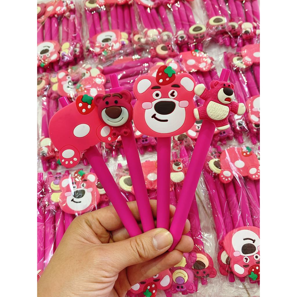 SET 7 Bút Gấu Dâu Lotso Cute Gắn Sticker Gấu Dâu Siêu Xinh | Shopee ...