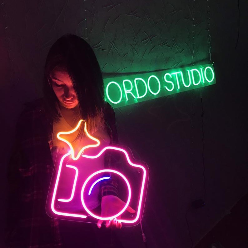 Đèn Led Neon Trang Trí Hình Mày Ảnh