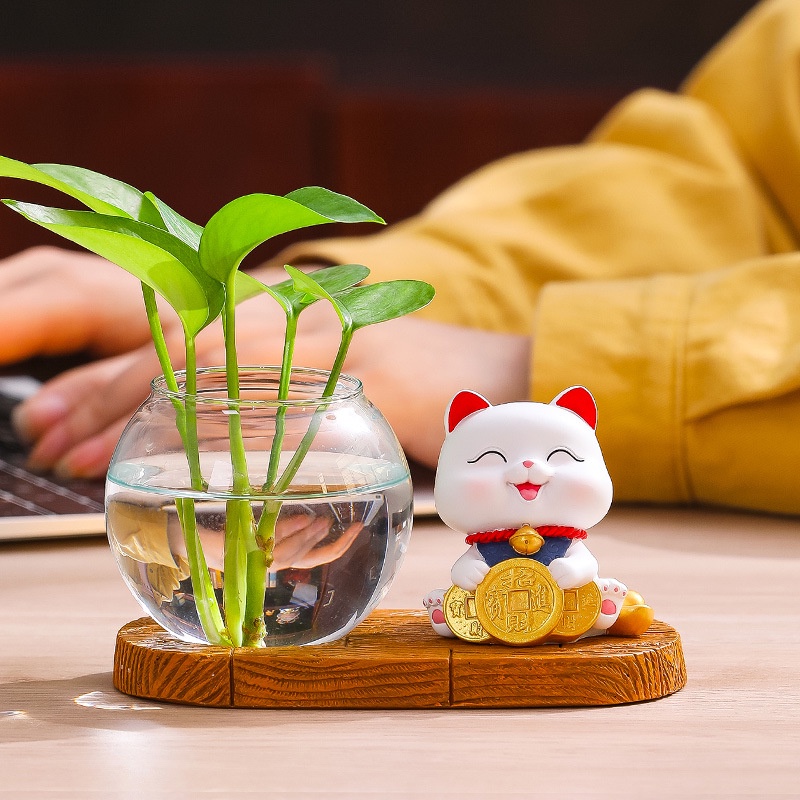 Bộ decor Mèo thần tài may mắn kết hợp cùng bình thủy sinh trang trí nhà, bàn làm việc góc học tập giúp mang lại may mắn