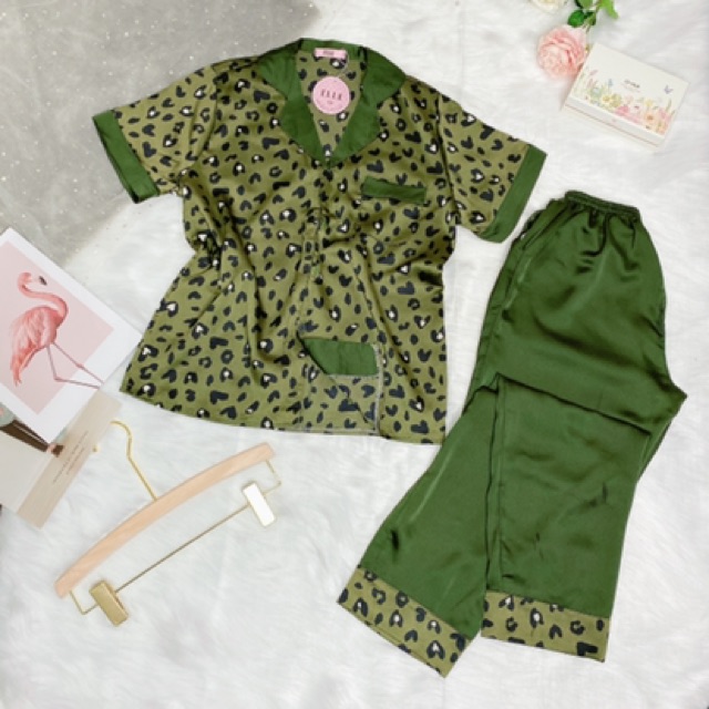 ⭐️⭐️ Bộ Pizama Lụa Áo Tay Ngắn Quần Dài hoạ tiết (kèm ảnh thật) hàng có sẵn⭐️⭐️
