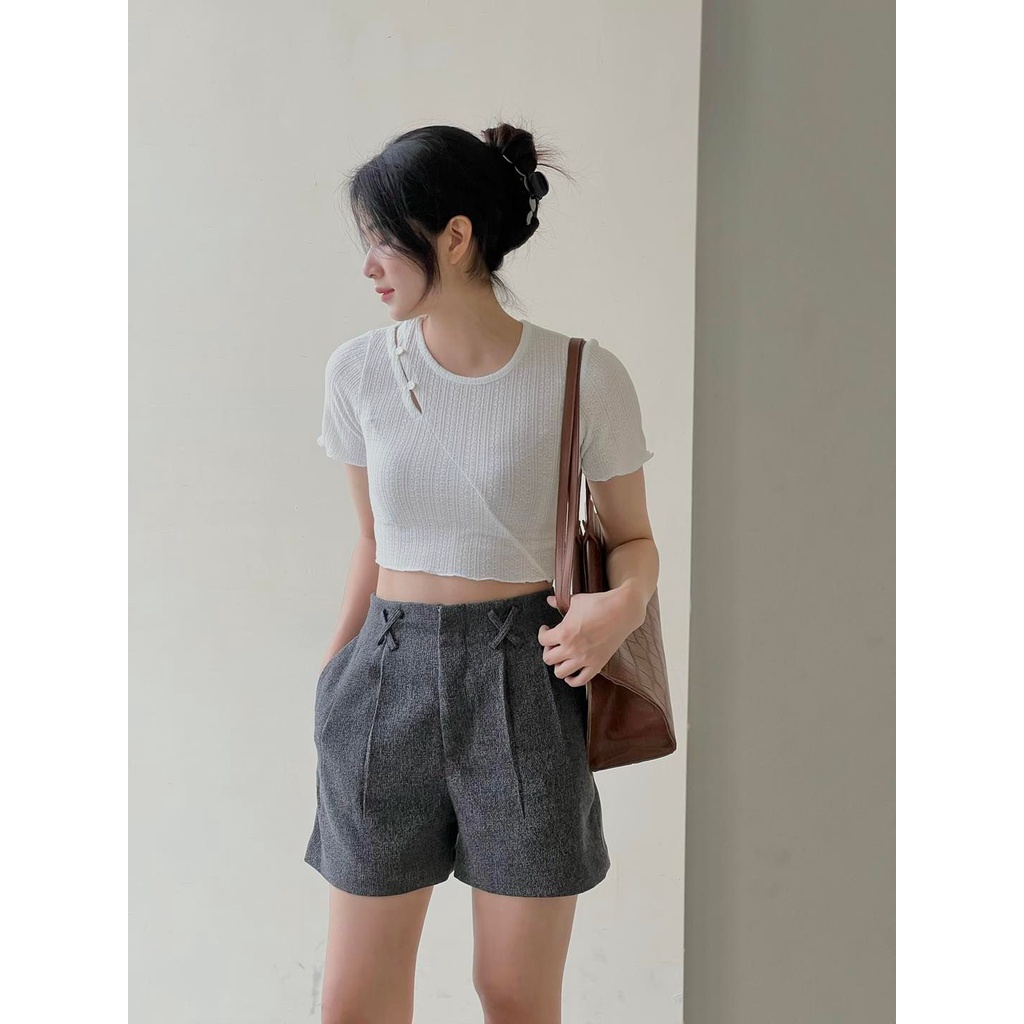 Ảnh Áo croptop thun nút chéo ngực thời trang GAGO màu trắng/ đen GA4165 4166 2