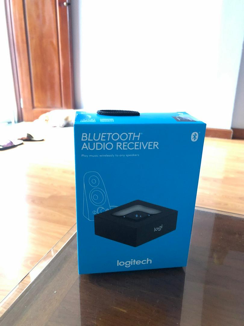 Hộp Logitech Bluetooth Audio Adapter
