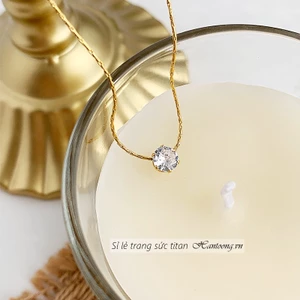 Dây chuyền nữ chất liệu titan không gỉ mạ vàng 18k mặt đính đá đơn giản phong cách thời trang hàn quốc
