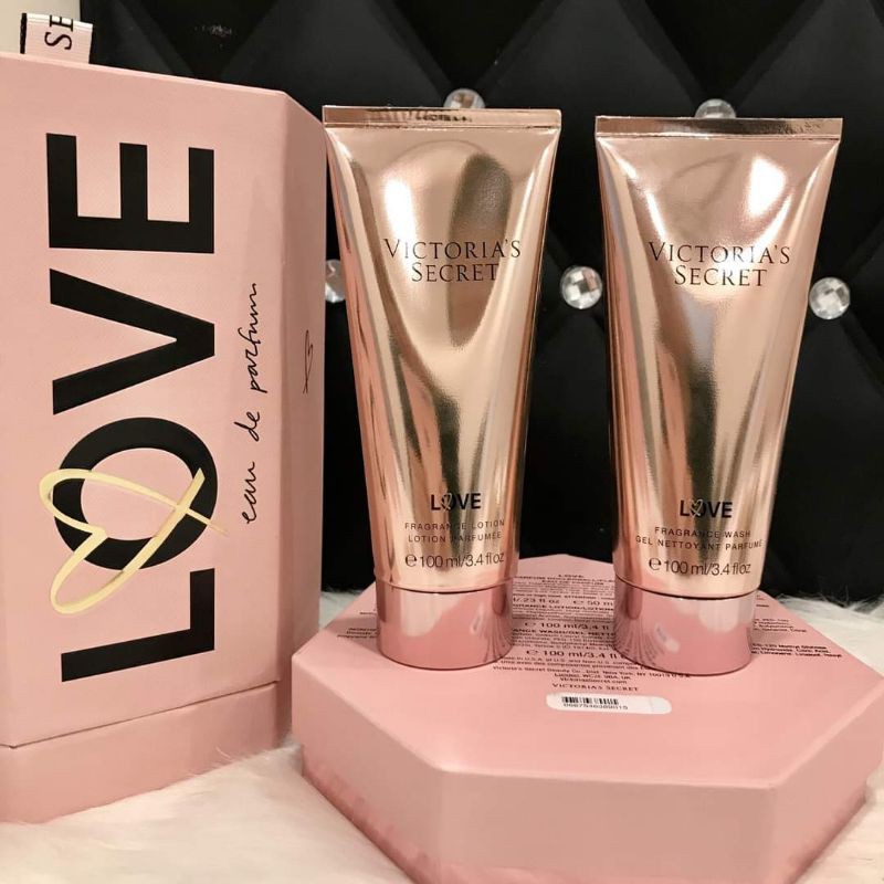 S a t m Victoria s Secret Love Fragrance Wash Gel Nettoyant Parfume