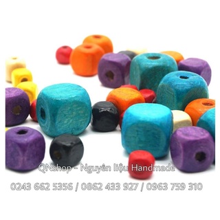 80 hạt gỗ vuông, hạt gỗ trang trí các loại...