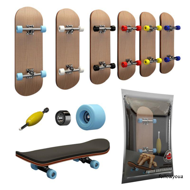Finger SkateBoard  Fingerboard Toy Professional Stents Finger Skate Set