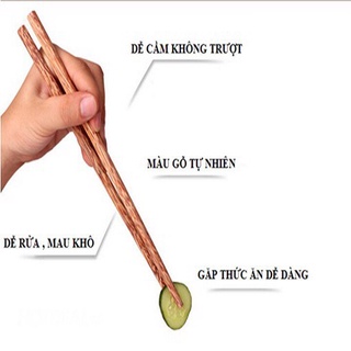 Đũa tre Việt Nam chất lượng cao vẽ hoa văn vỉ 10 đôi