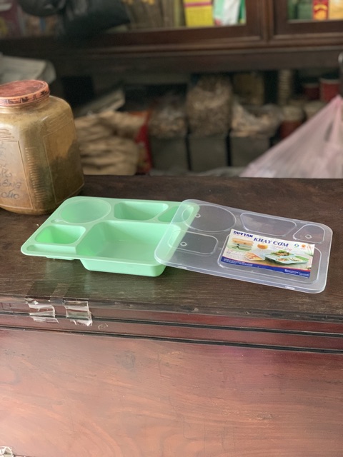 COMBO 5 KHAY CƠM PHẦN LỚN , NHỎ NHỰA ( DUY TÂN )