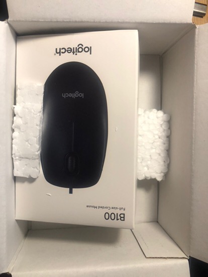Thiết kế chuột Logitech B100