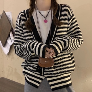 Áo Khoác Cardigan Dệt Kim Dáng Rộng Họa Tiết Kẻ Sọc Thời Trang Mùa Thu Phong Cách Hàn Quốc Mới Cho Nữ