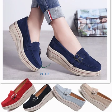 ★Giày Nữ♥Giày Rocking Platform Giày Phiên Bản Hàn Quốc Đơn Giản Da Lộn Giày Đi Bộ Giày Rocking Giày Tăng Chiều Cao 5cm 5 Màu Tùy Chọn Giày Nêm Đế Giày Đế Bằng Giày Đi Bộ Giày Nêm