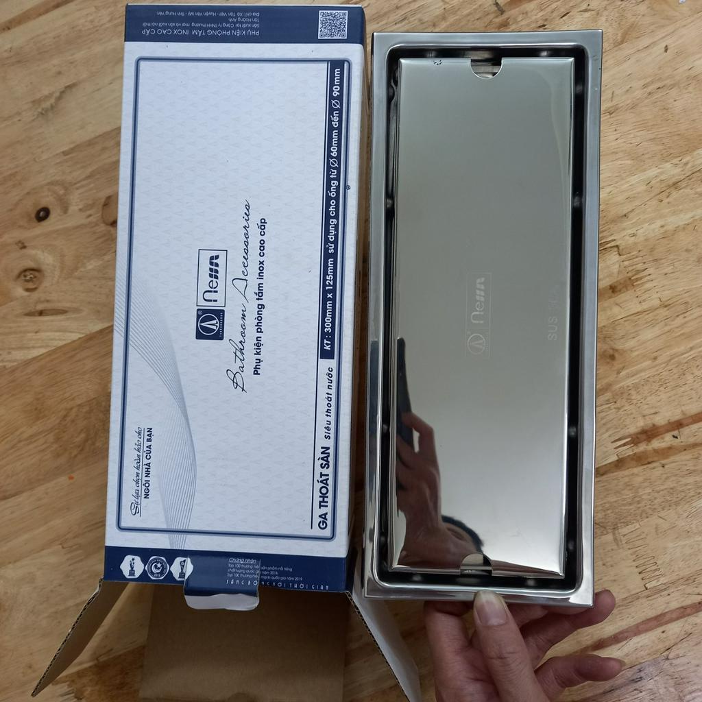 Ga thoát sàn ngăn mùi Inox SUS 304 Kích thước 12.5 x 30 cm - Chống mùi hôi và côn trùng - Thiết kế sang trọng