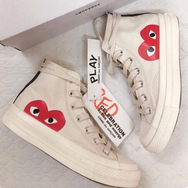 Converse 2025 heart giá