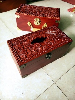 Hộp dung giay ăn go