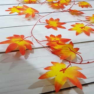 Dây lá giả - Dây lá phong đỏ (2m) cao cấp decor, trang trí tường nhà, cửa tiệm, studio...