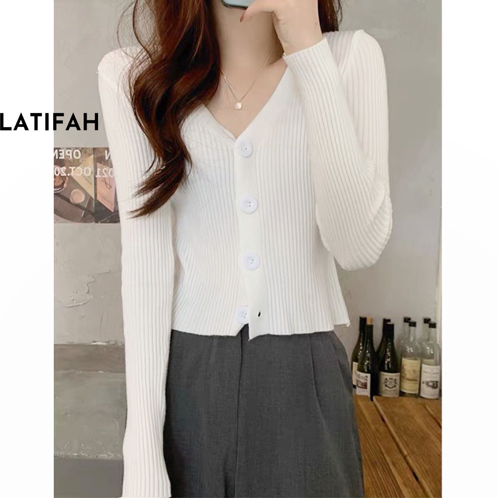 Áo thun croptop tay dài cổ chữ V LATIFAH có cài cúc AT020 thun co giãn 4 chiều spe