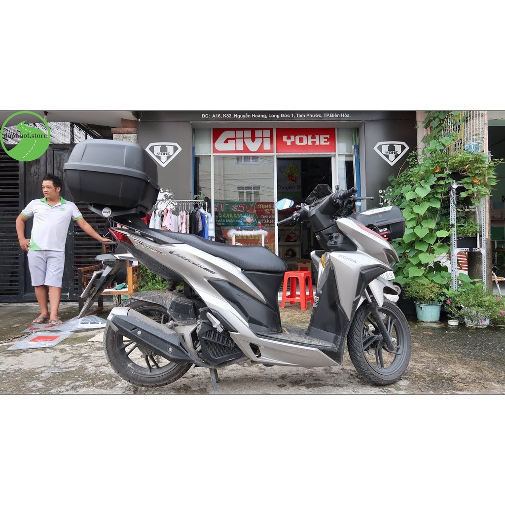 Thùng sau Givi E43 + bộ đế