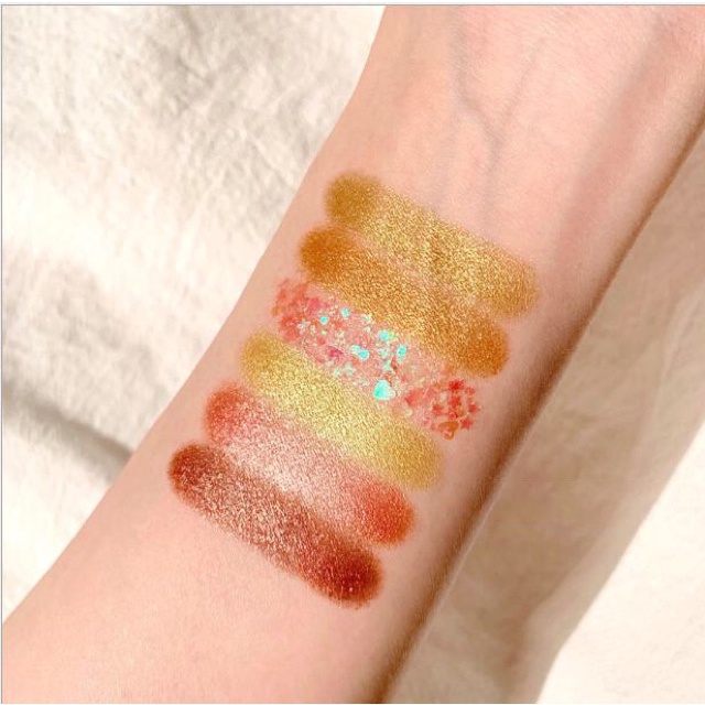 Bảng Phấn Mắt Nhũ 35 Ô Dikalu CoCo Venus Eyeshadow Palette DKL-017